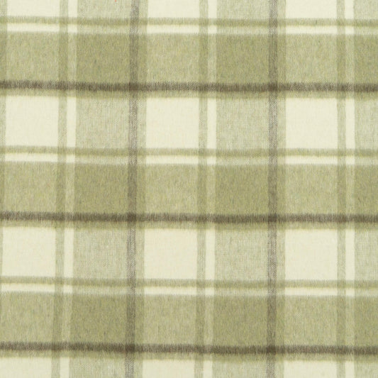 The Arnett Plaid Fabric in Conifer || Close Up