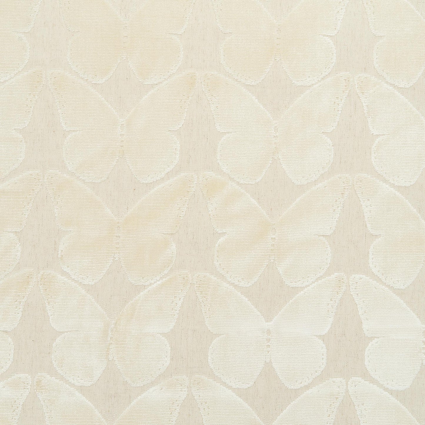 The Coleous Fabric in Ivory || Close Up