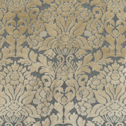 The Lannisport velvet Fabric in Antlers || Close Up