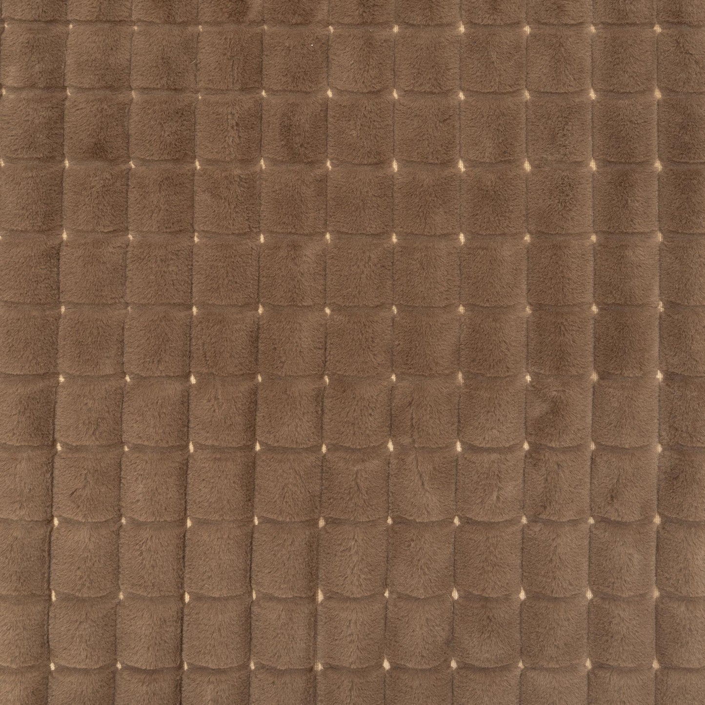 The Magnum Fabric in Cocoa || Close Up
