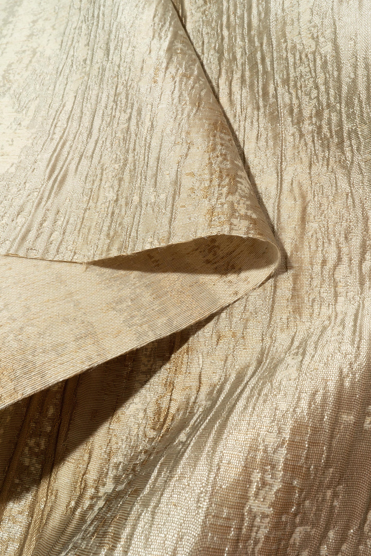 The On the Horizon Fabric in Beachcomber || Folded