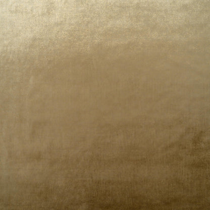 The Shock Velvet Fabric in Pecan || Close Up