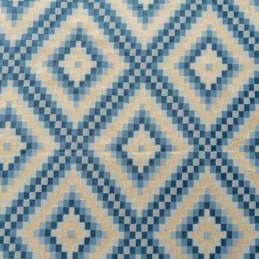The Throne Velvet Fabric in Riverun || Close Up